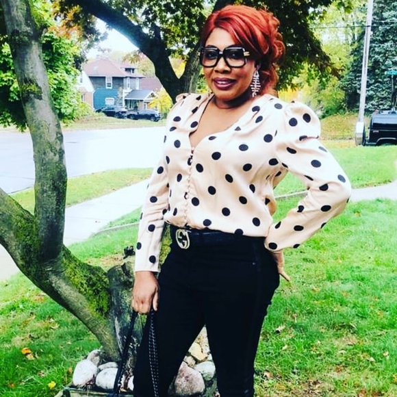 Meet your Posher, Olga - Picture 10 of 17